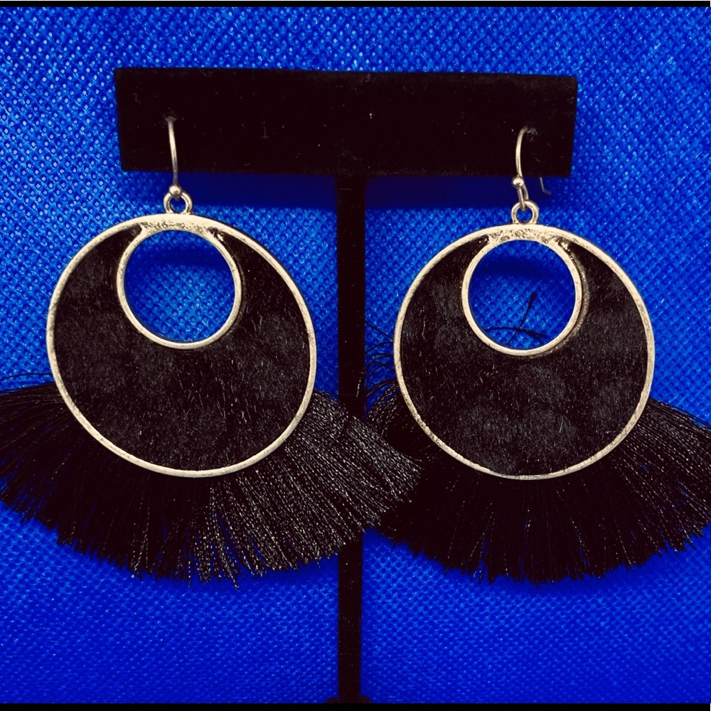 Women’s Fashion Earrings